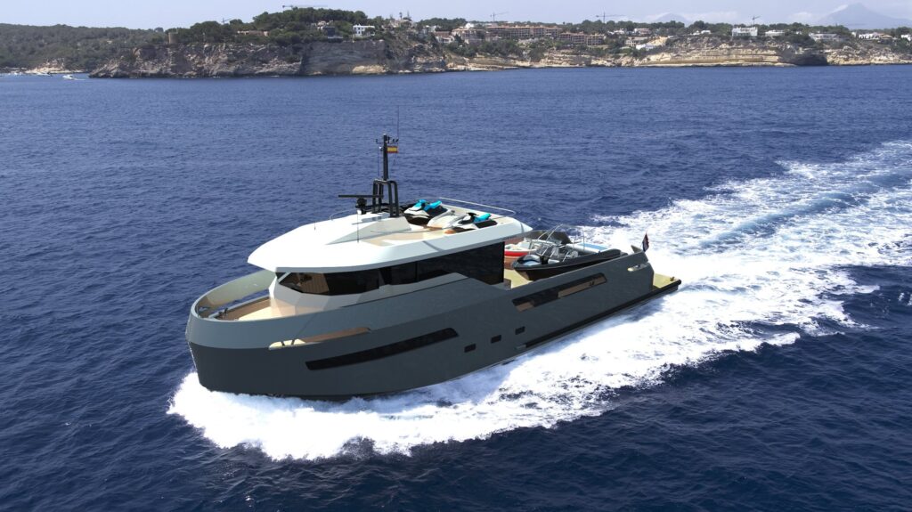 lynx yacht