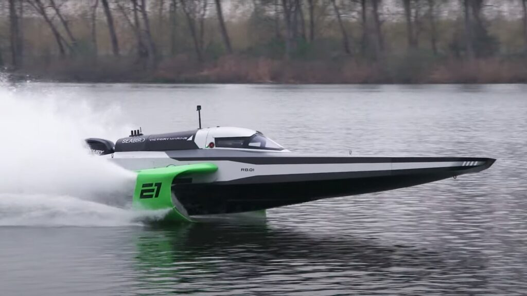 electric powerboat racing