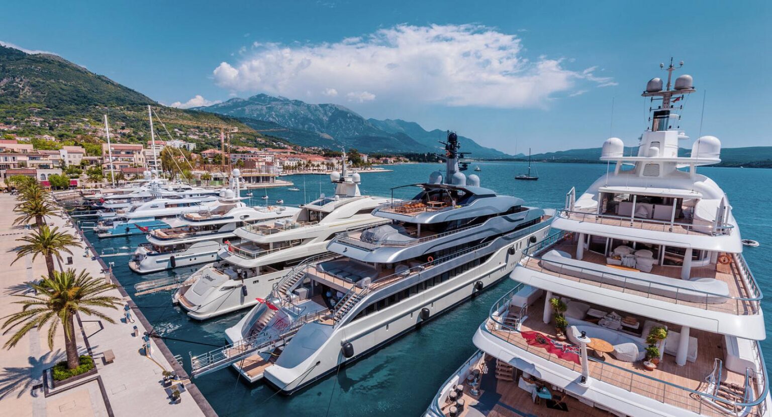 luxury yacht market