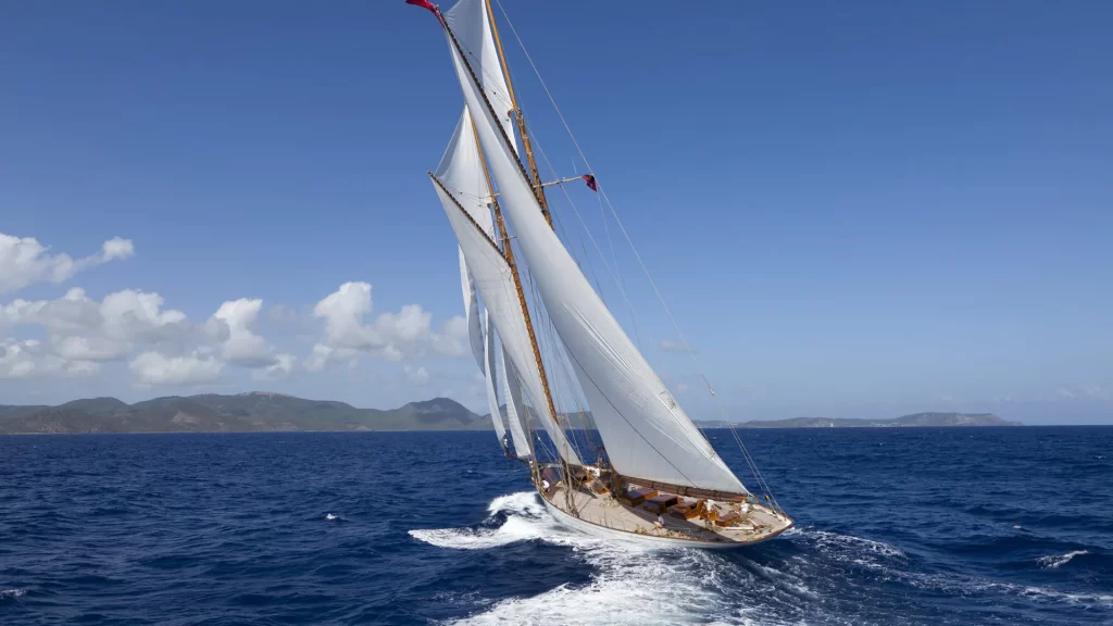 classic style yachts